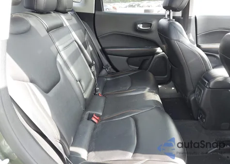 2018 Jeep Compass Limited 4X4 from USA, damaged, VIN 3C4NJDCB5JT280557